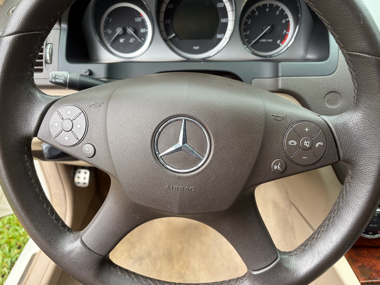Mercedes-Benz C-Class C300 4MATIC Sport Sedan 2010 Mercedes-Benz C-Class C300 4MATIC Sport Sedan 2010