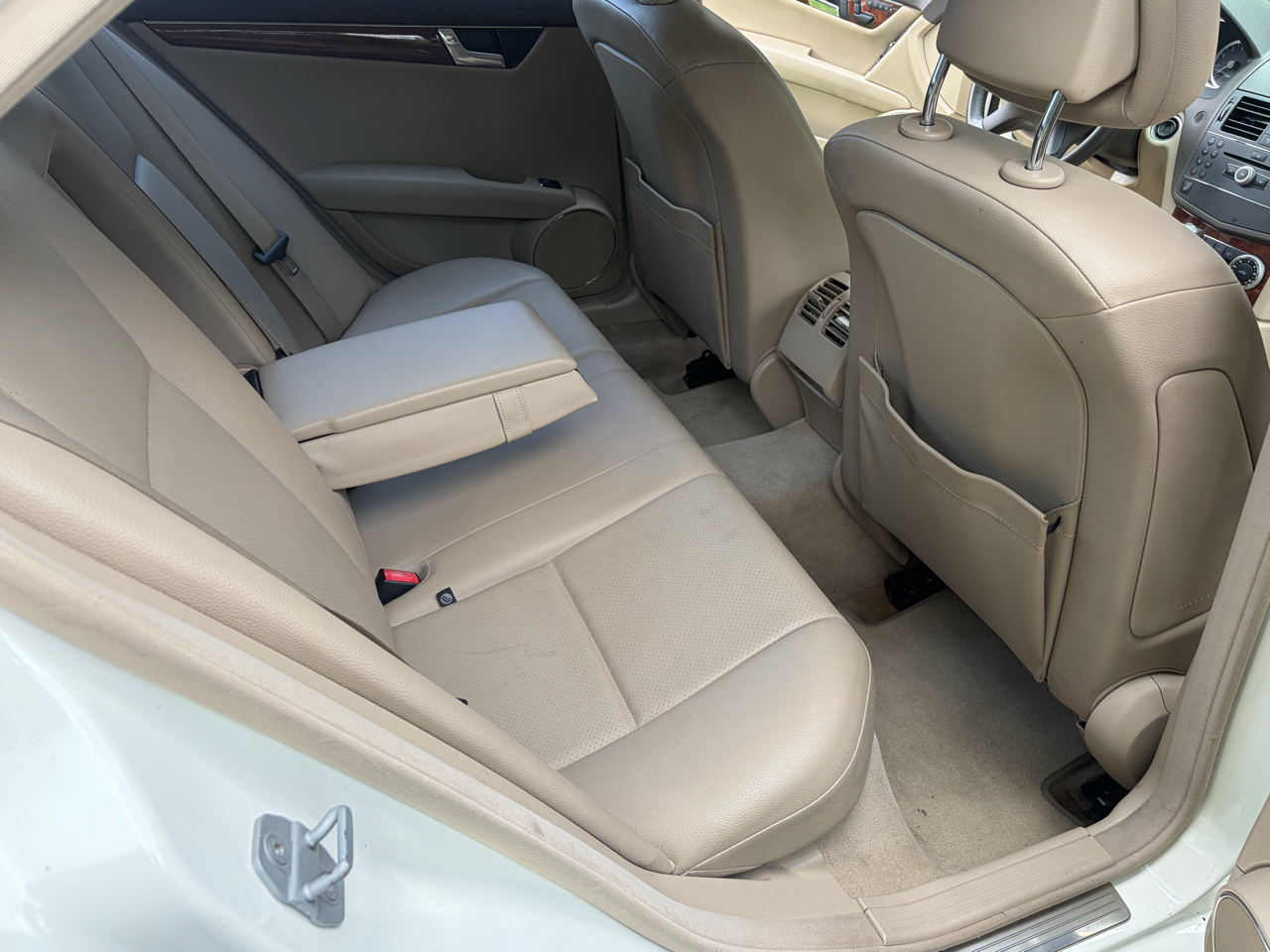 Mercedes-Benz C-Class C300 4MATIC Sport Sedan 2010 Mercedes-Benz C-Class C300 4MATIC Sport Sedan 2010