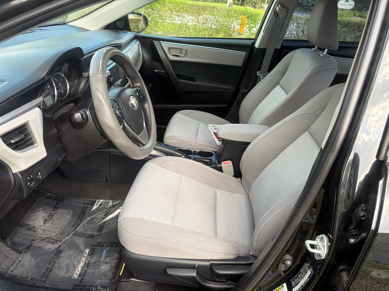 Toyota Corolla LE Plus CVT 2016