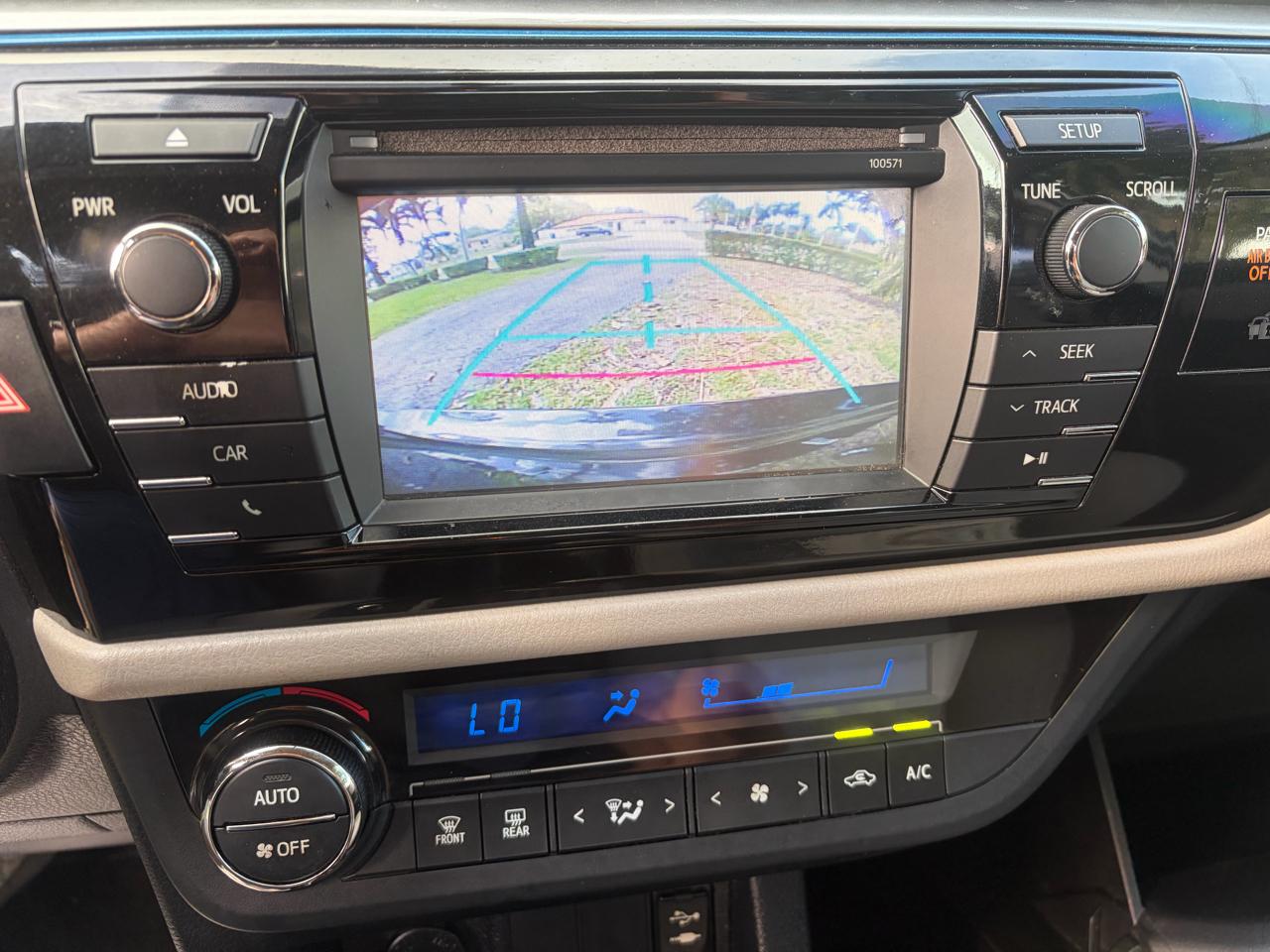 Toyota Corolla LE Plus CVT 2016