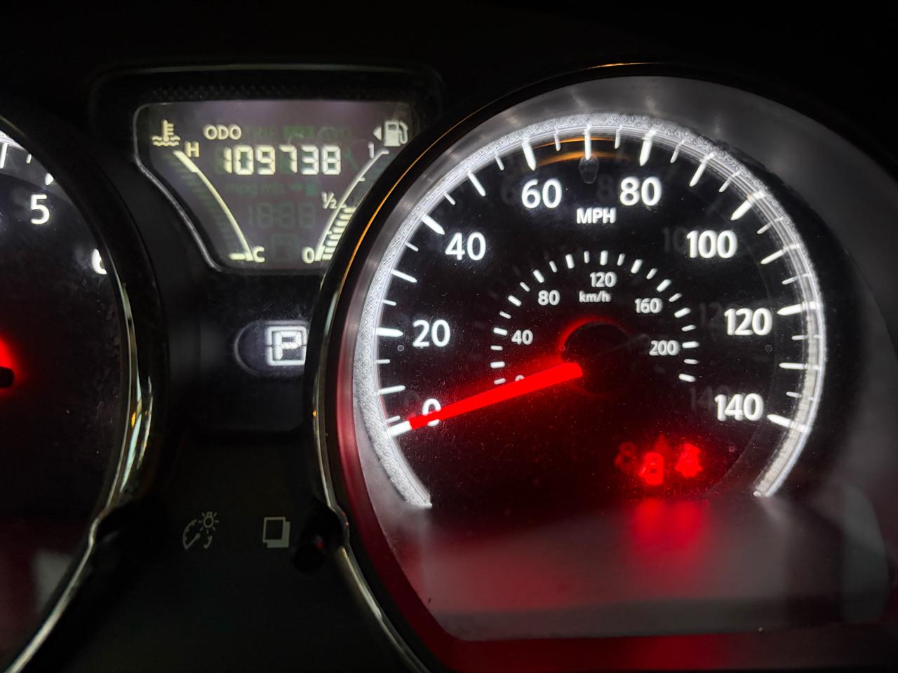 Nissan Versa 1.6 SV Sedan 2015