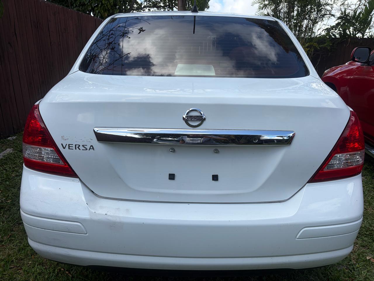 Nissan Versa 1.8 S Sedan 2008