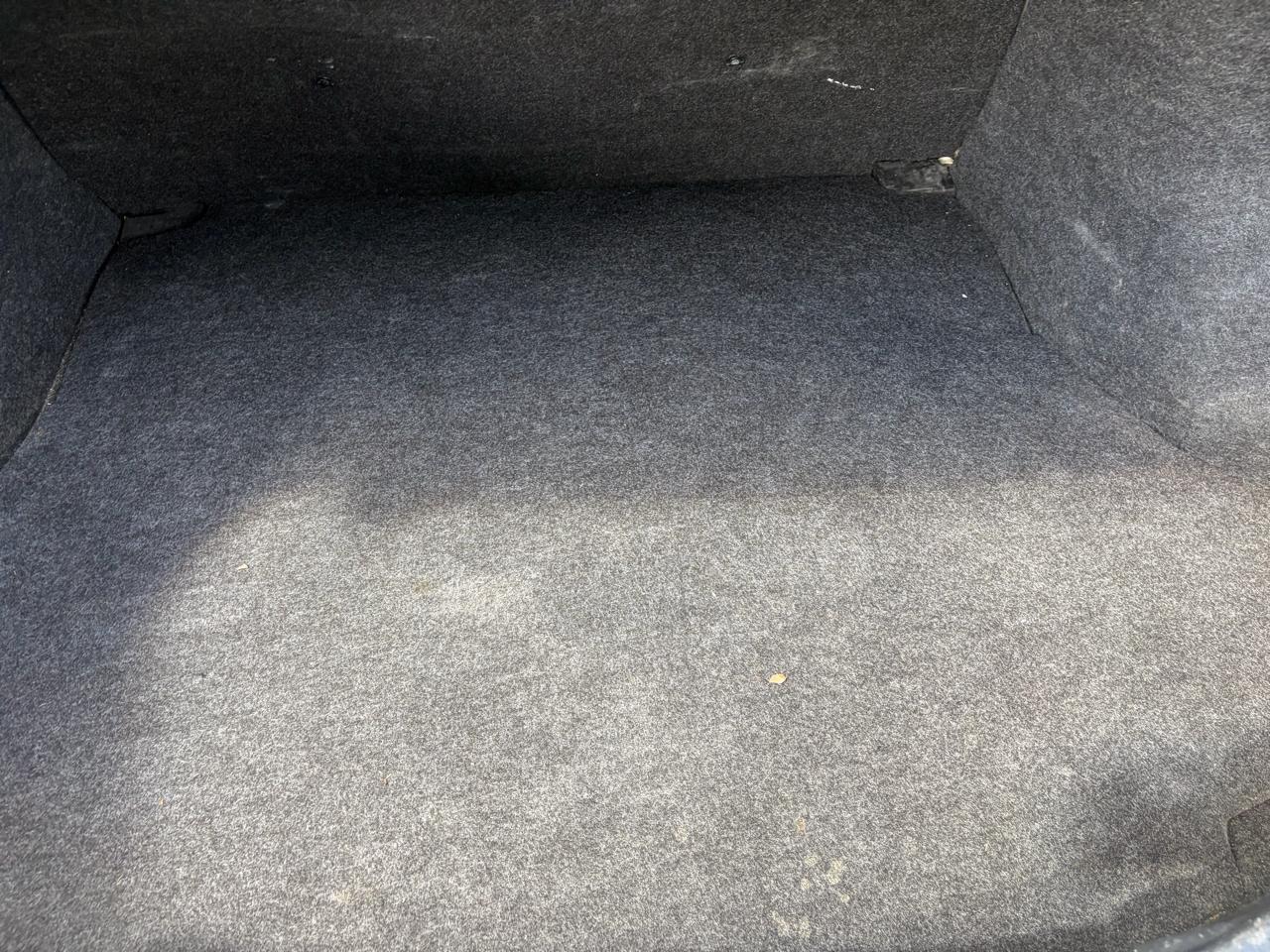 Nissan Versa 1.8 S Sedan 2008