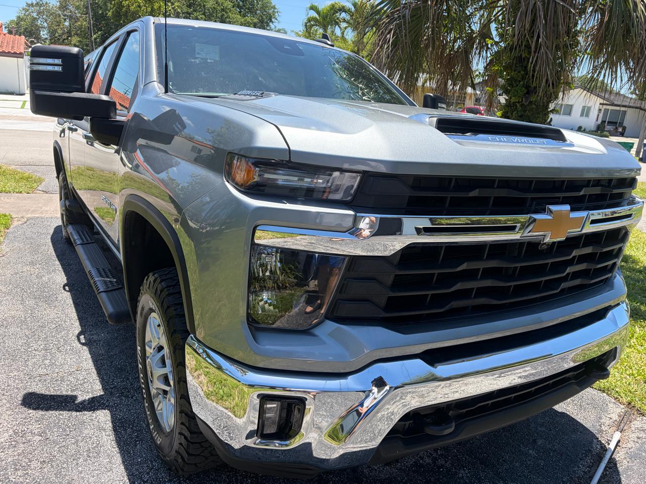 Chevrolet Silverado 2500HD LT Crew Cab Short Box 2WD 2024