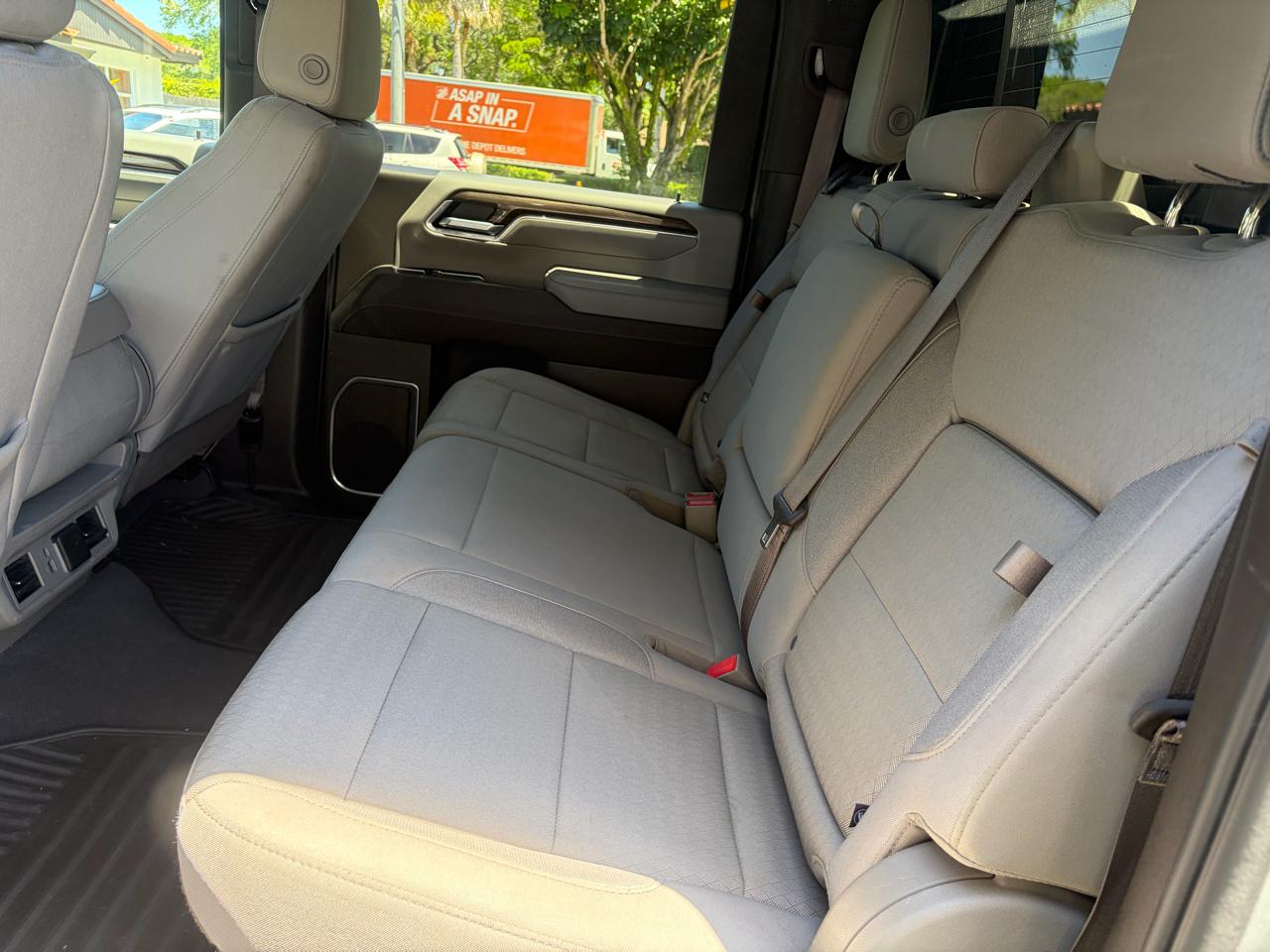 Chevrolet Silverado 2500HD LT Crew Cab Short Box 2WD 2024