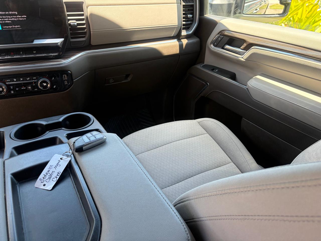 Chevrolet Silverado 2500HD LT Crew Cab Short Box 2WD 2024