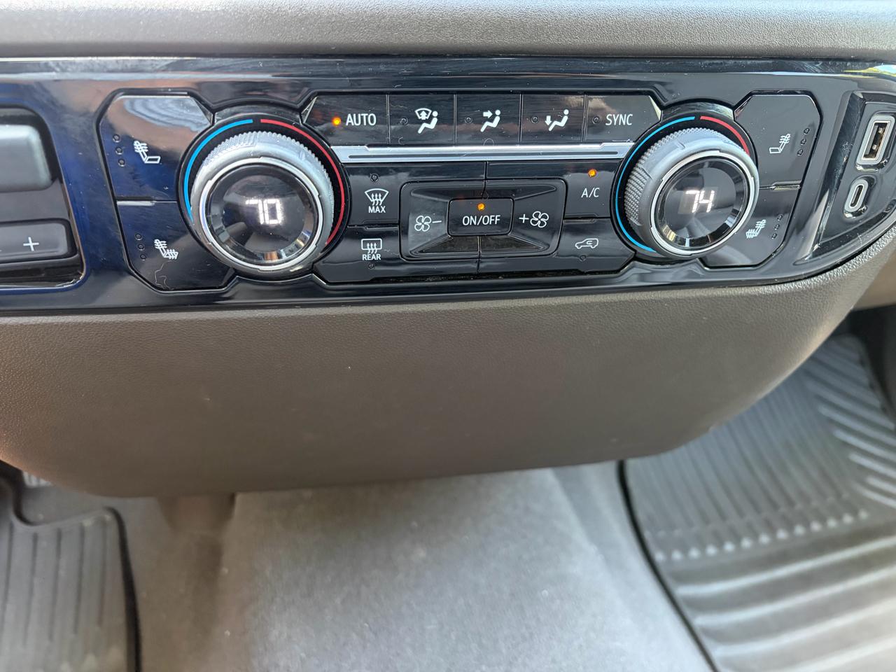 Chevrolet Silverado 2500HD LT Crew Cab Short Box 2WD 2024