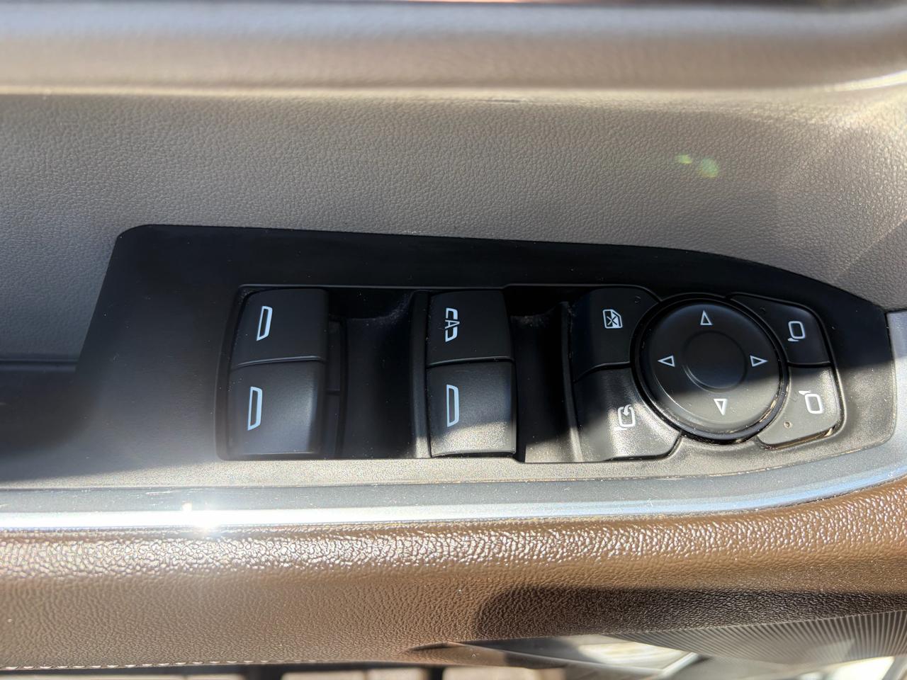 Chevrolet Silverado 2500HD LT Crew Cab Short Box 2WD 2024