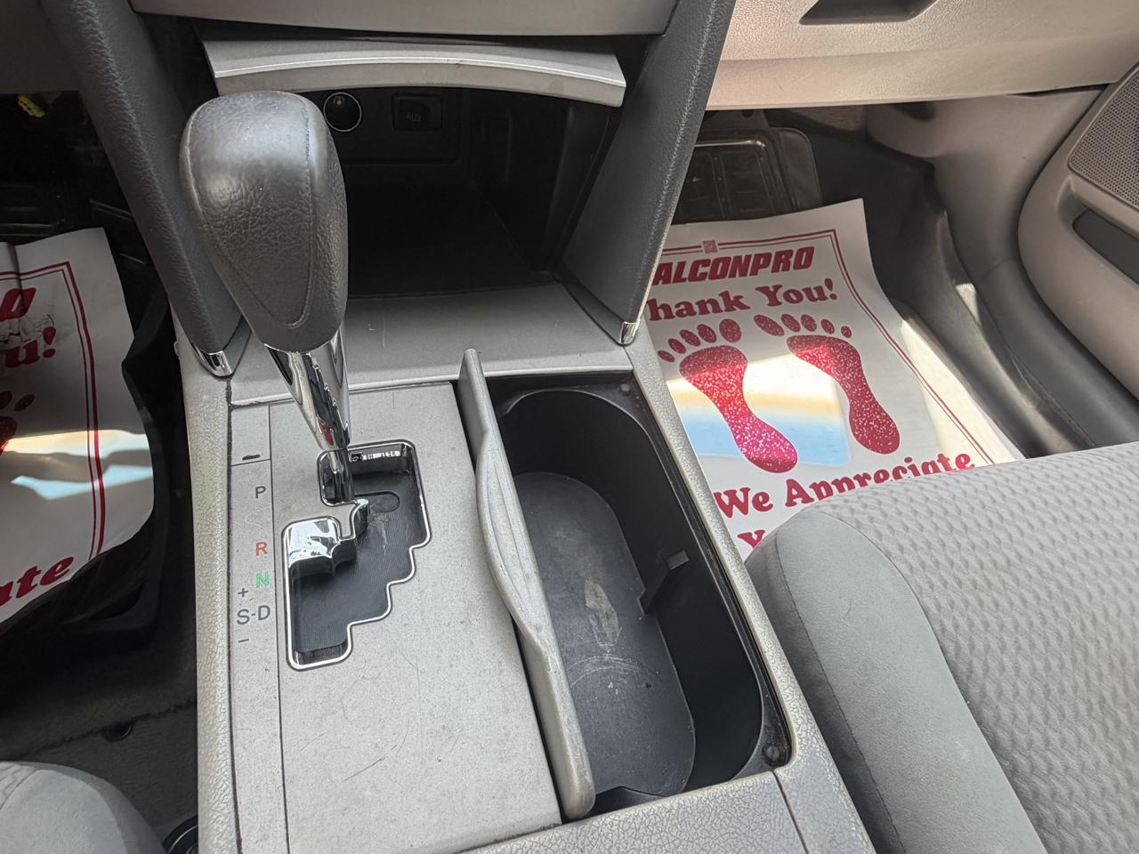 Toyota Camry Base 6-Spd AT 2011