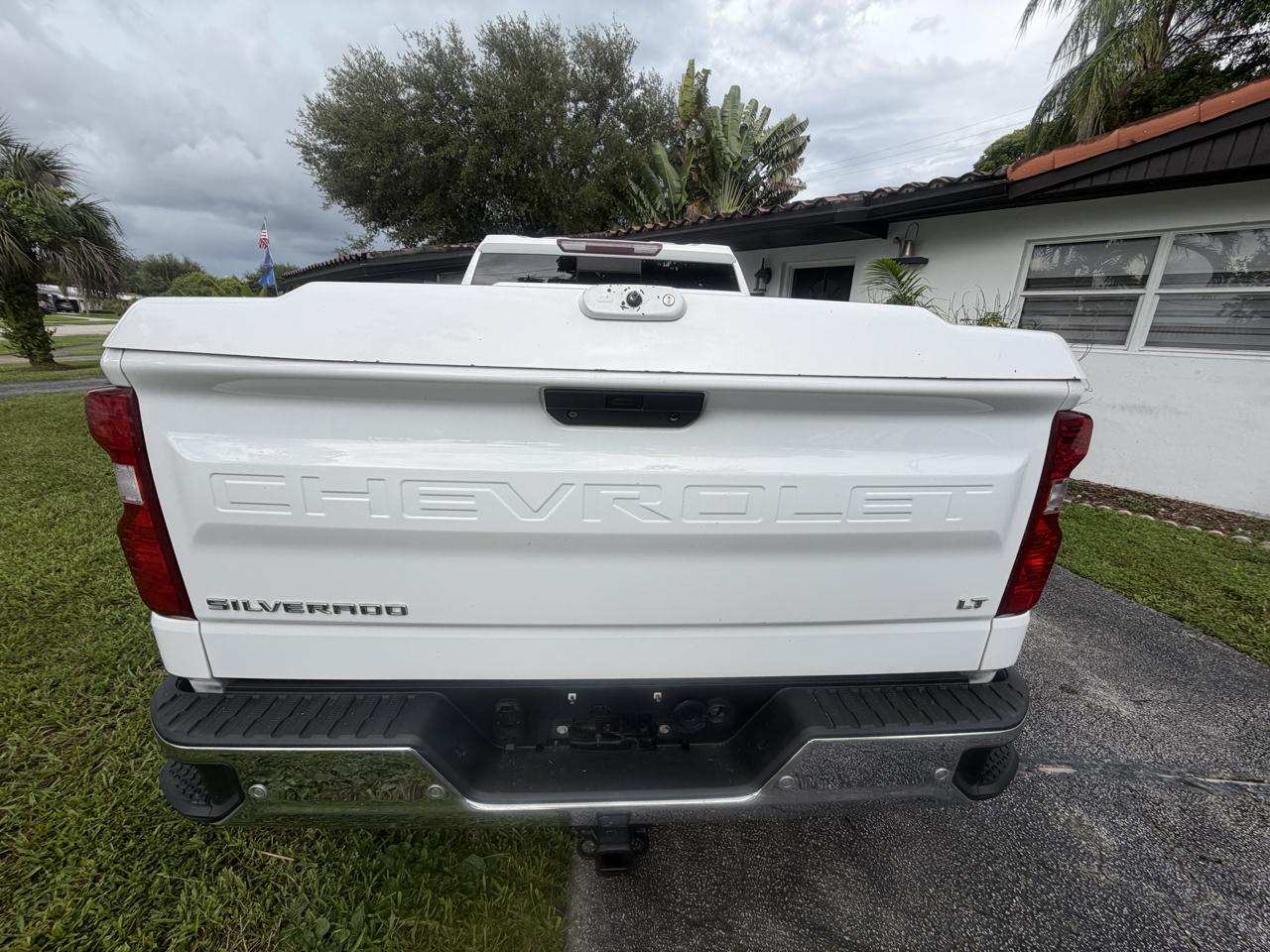 Chevrolet Silverado 1500 LT Crew Cab 4WD 2021