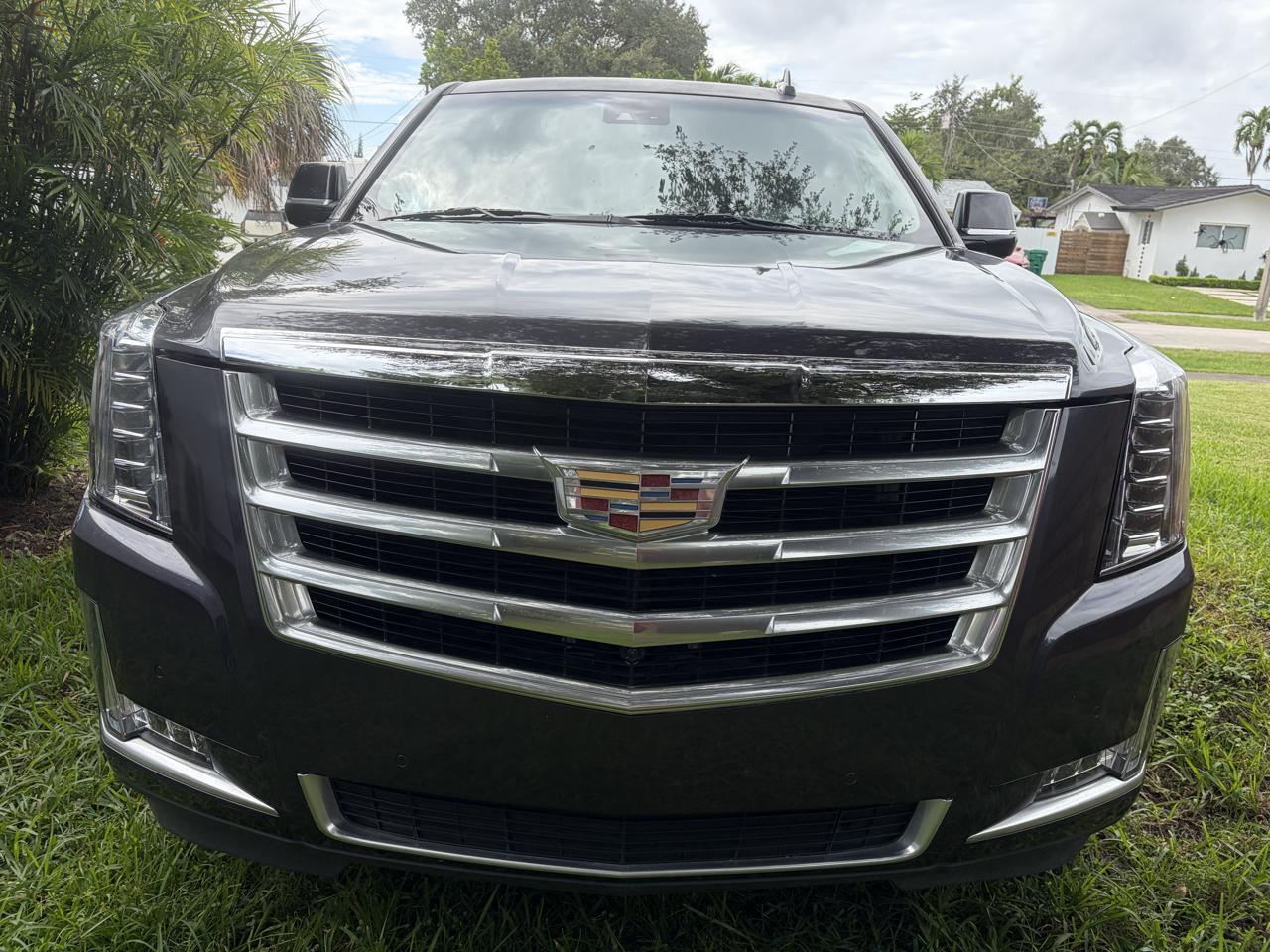 Cadillac Escalade ESV 2WD Luxury 2018