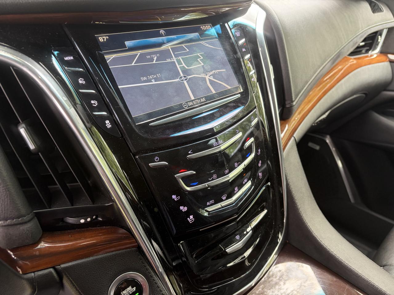 Cadillac Escalade ESV 2WD Luxury 2018
