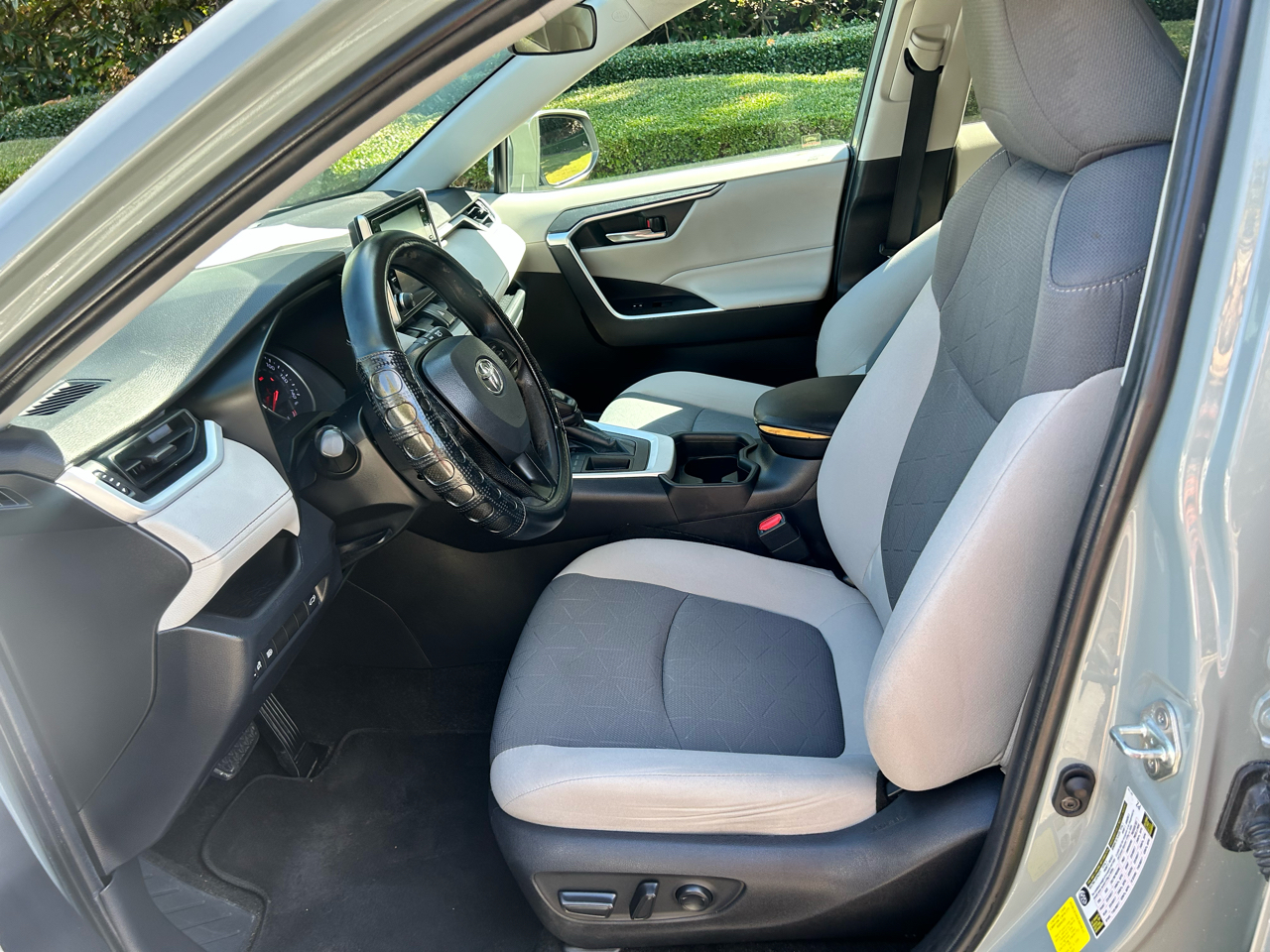 Toyota RAV4 XLE FWD (Natl) 2019 Toyota RAV4 XLE FWD (Natl) 2019