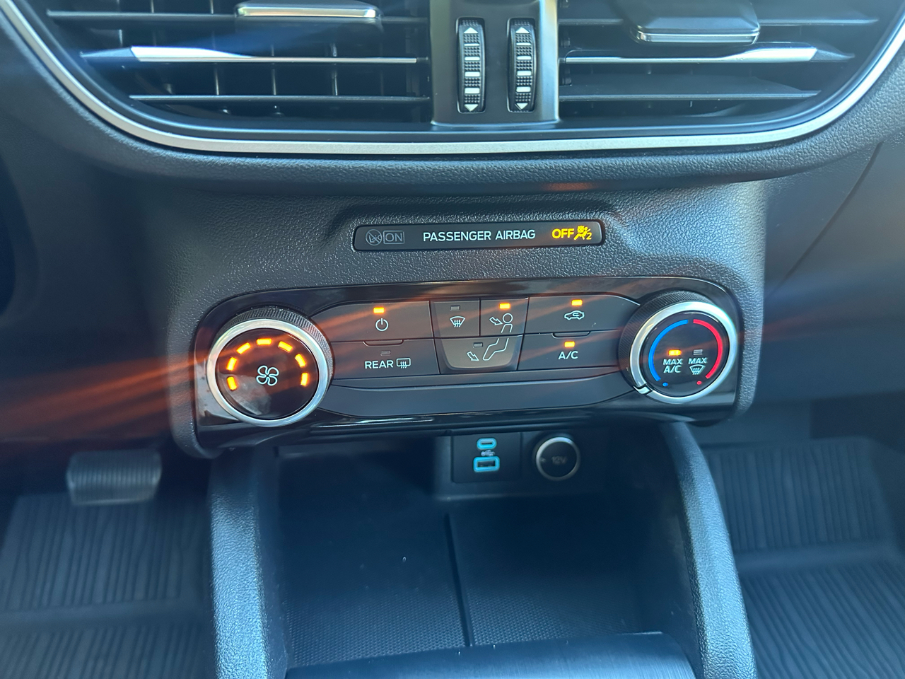 Ford Escape SE FWD 2021 Ford Escape SE FWD 2021