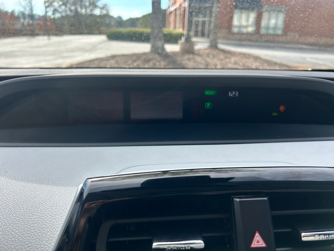 Toyota Prius XLE (Natl) 2019