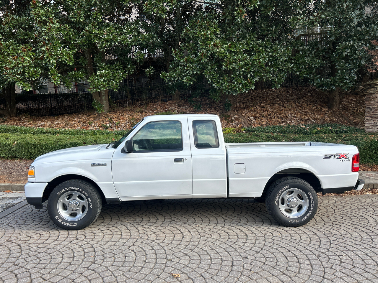 2010 Ford Ranger 4WD 2dr SuperCab 126" XL