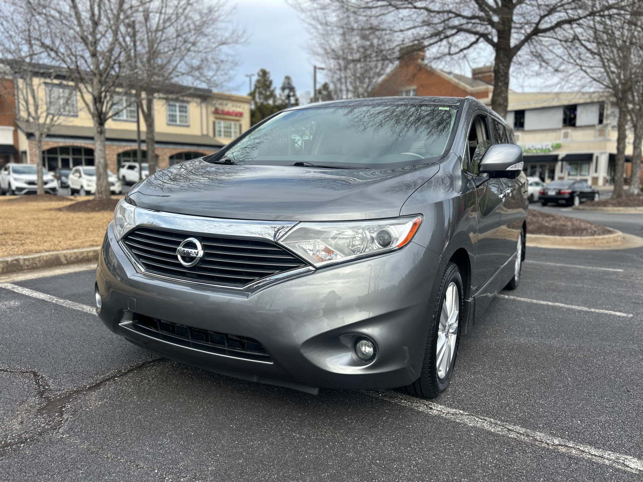 Nissan Quest Platinum 2015