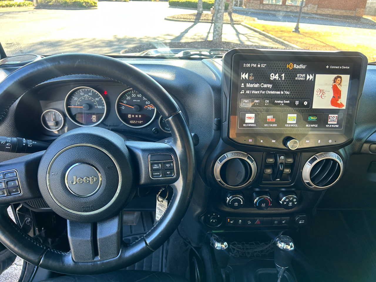 Jeep Wrangler Unlimited Sahara 4WD 2017