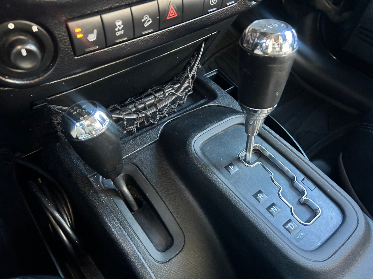 Jeep Wrangler Unlimited Sahara 4WD 2017