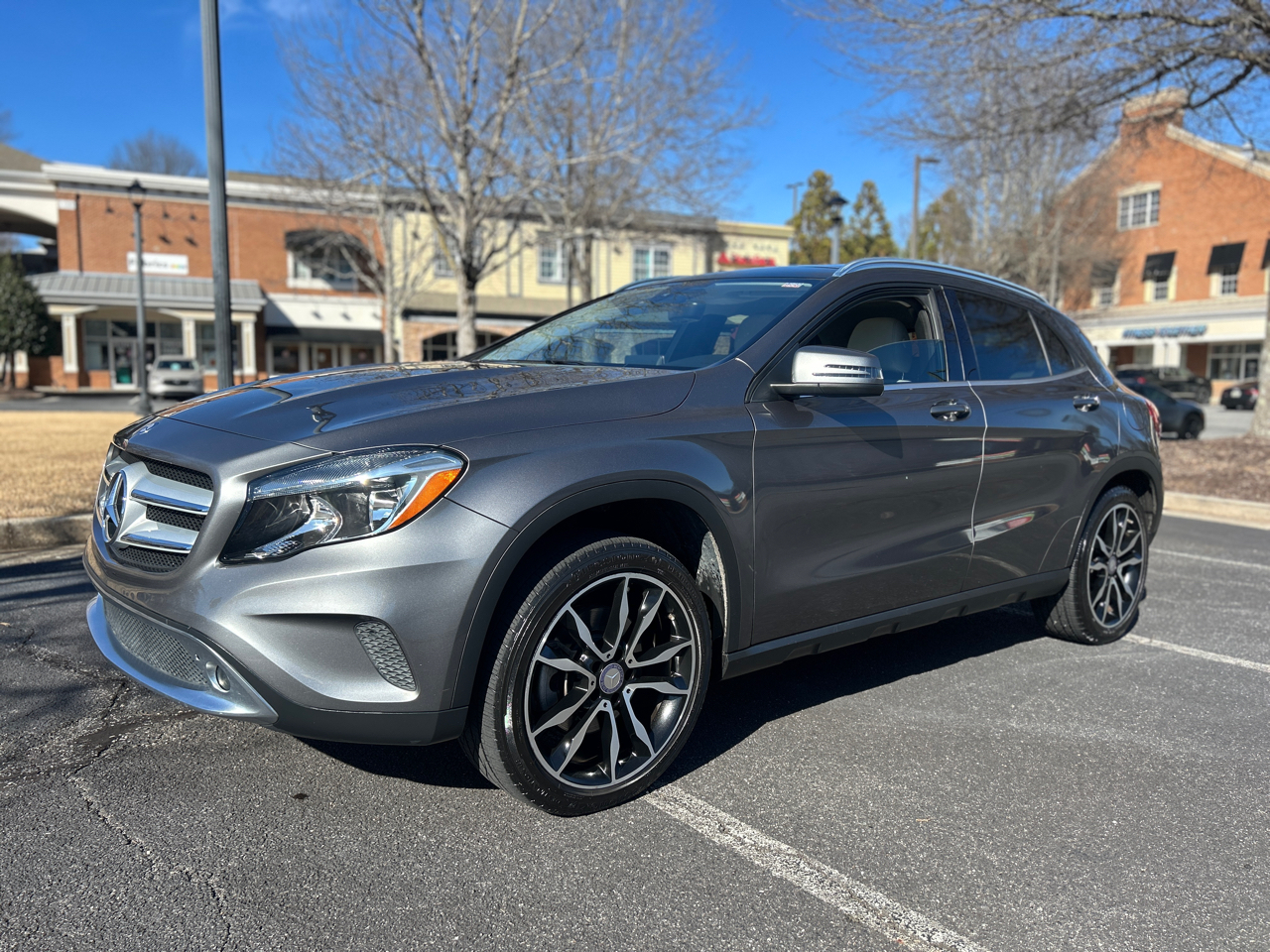 Mercedes-Benz GLA-Class GLA250 2016