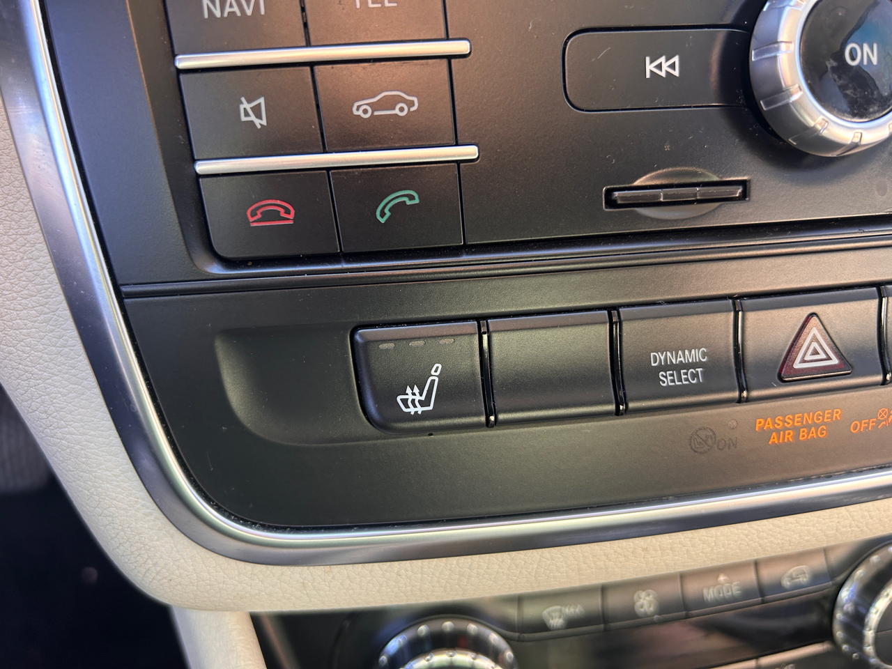 Mercedes-Benz GLA-Class GLA250 2016