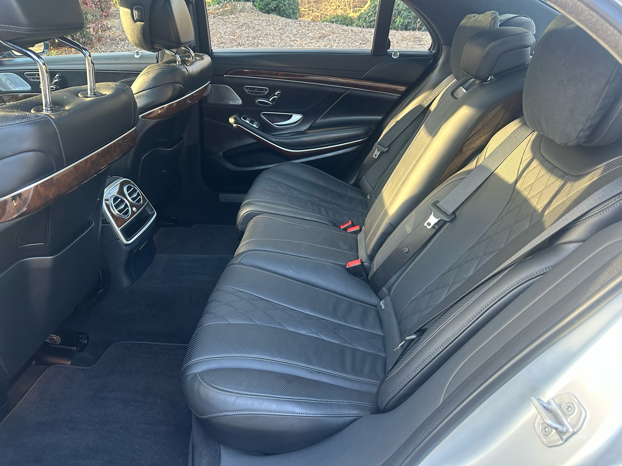 Mercedes-Benz S-Class S550 4MATIC 2016