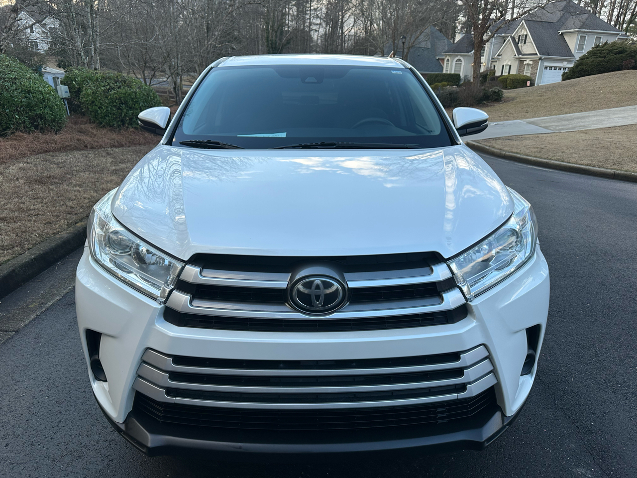 Toyota Highlander LE FWD I4 2019