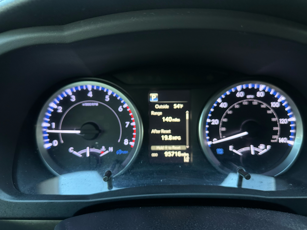 Toyota Highlander LE FWD I4 2019