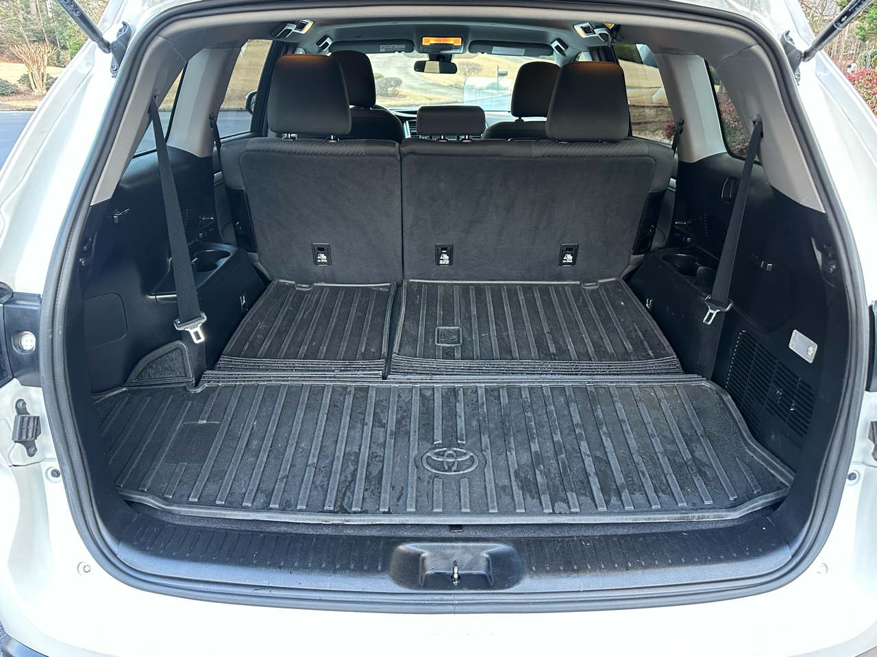 Toyota Highlander LE FWD I4 2019