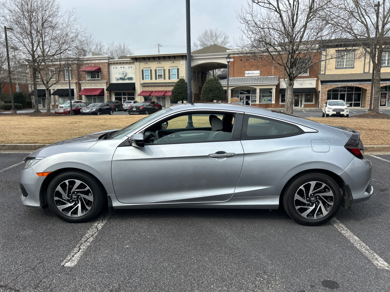 Honda Civic LX-P Coupe CVT 2018