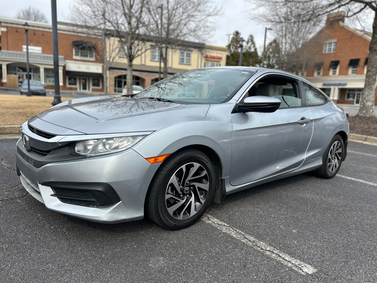 Honda Civic LX-P Coupe CVT 2018