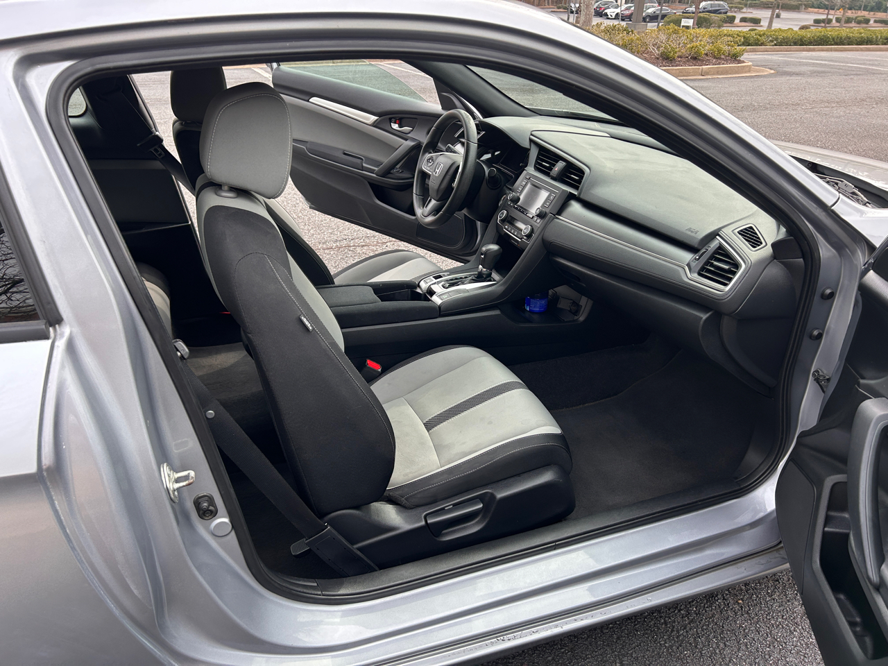 Honda Civic LX-P Coupe CVT 2018