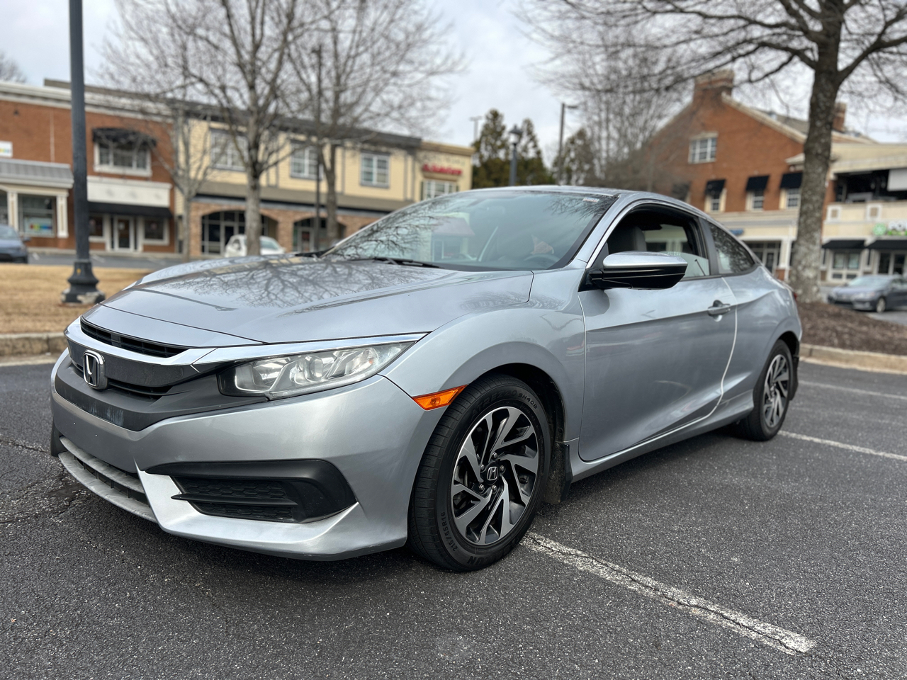 Honda Civic LX-P Coupe CVT 2018