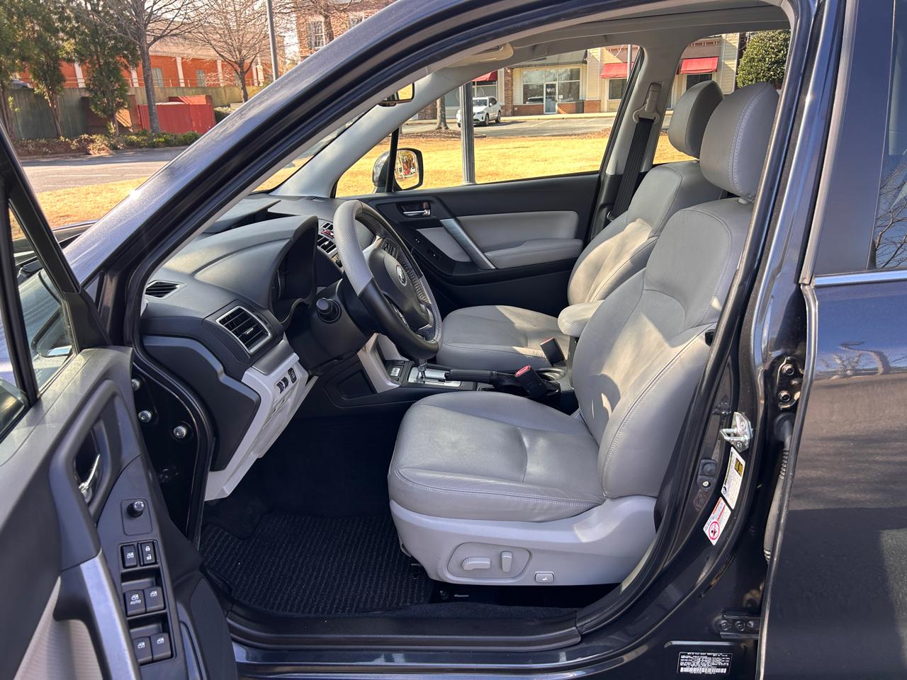 Subaru Forester 2.5i Limited 2016