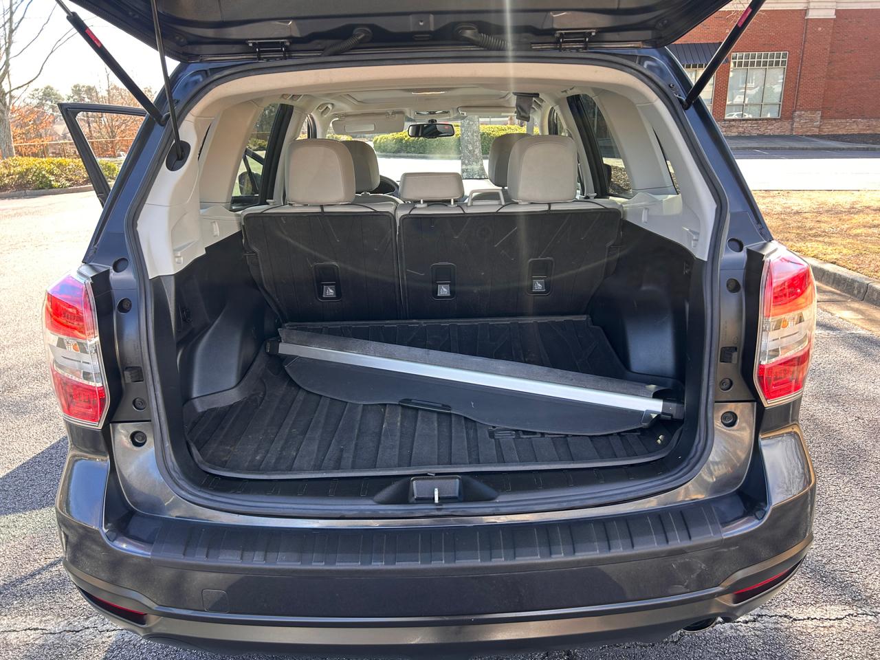 Subaru Forester 2.5i Limited 2016