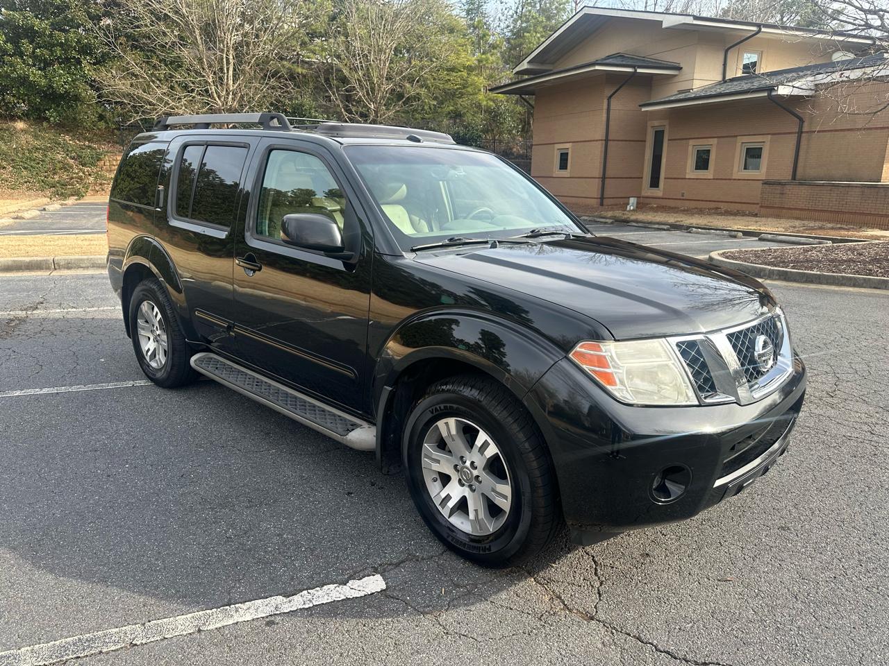 Nissan Pathfinder 2WD 4dr V6 SE 2009