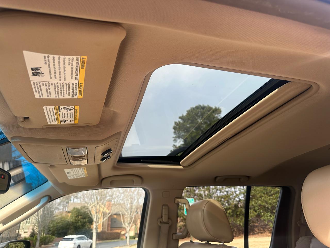 Nissan Pathfinder 2WD 4dr V6 SE 2009