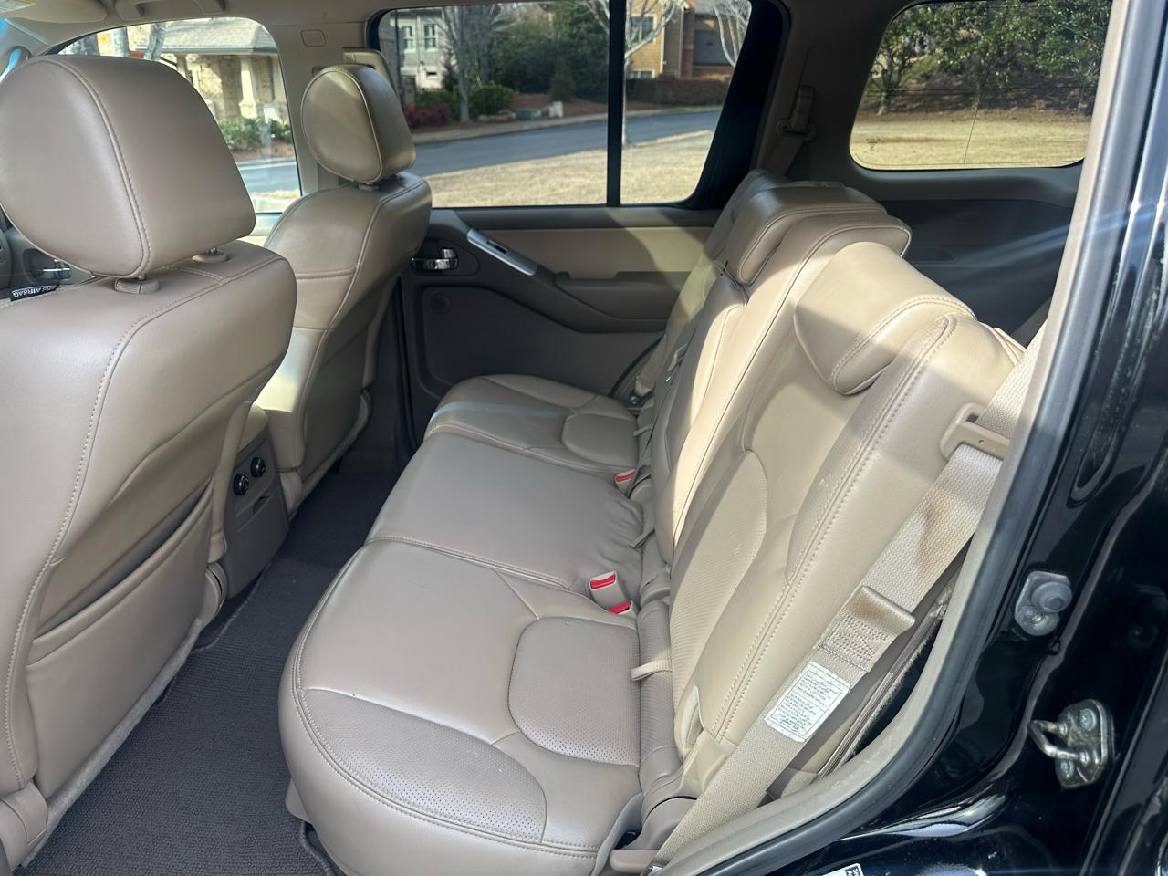 Nissan Pathfinder 2WD 4dr V6 SE 2009