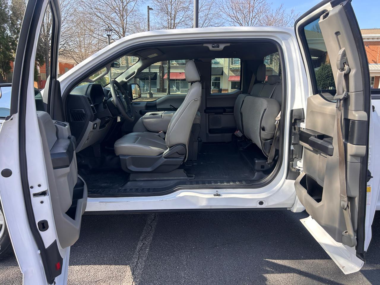 Ford F-150 XL SuperCab 6.5-ft. Bed 2WD 2020