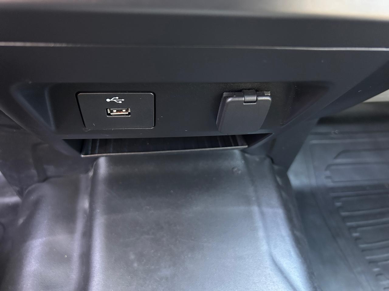 Ford F-150 XL SuperCab 6.5-ft. Bed 2WD 2020