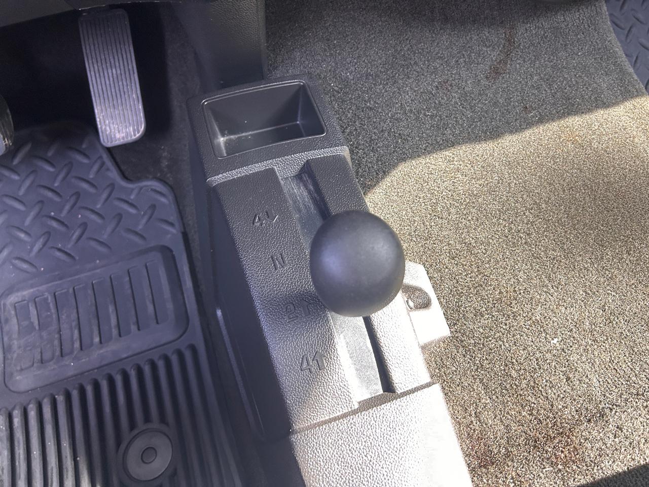 Chevrolet Silverado 1500 Custom Double Cab 4WD 2017