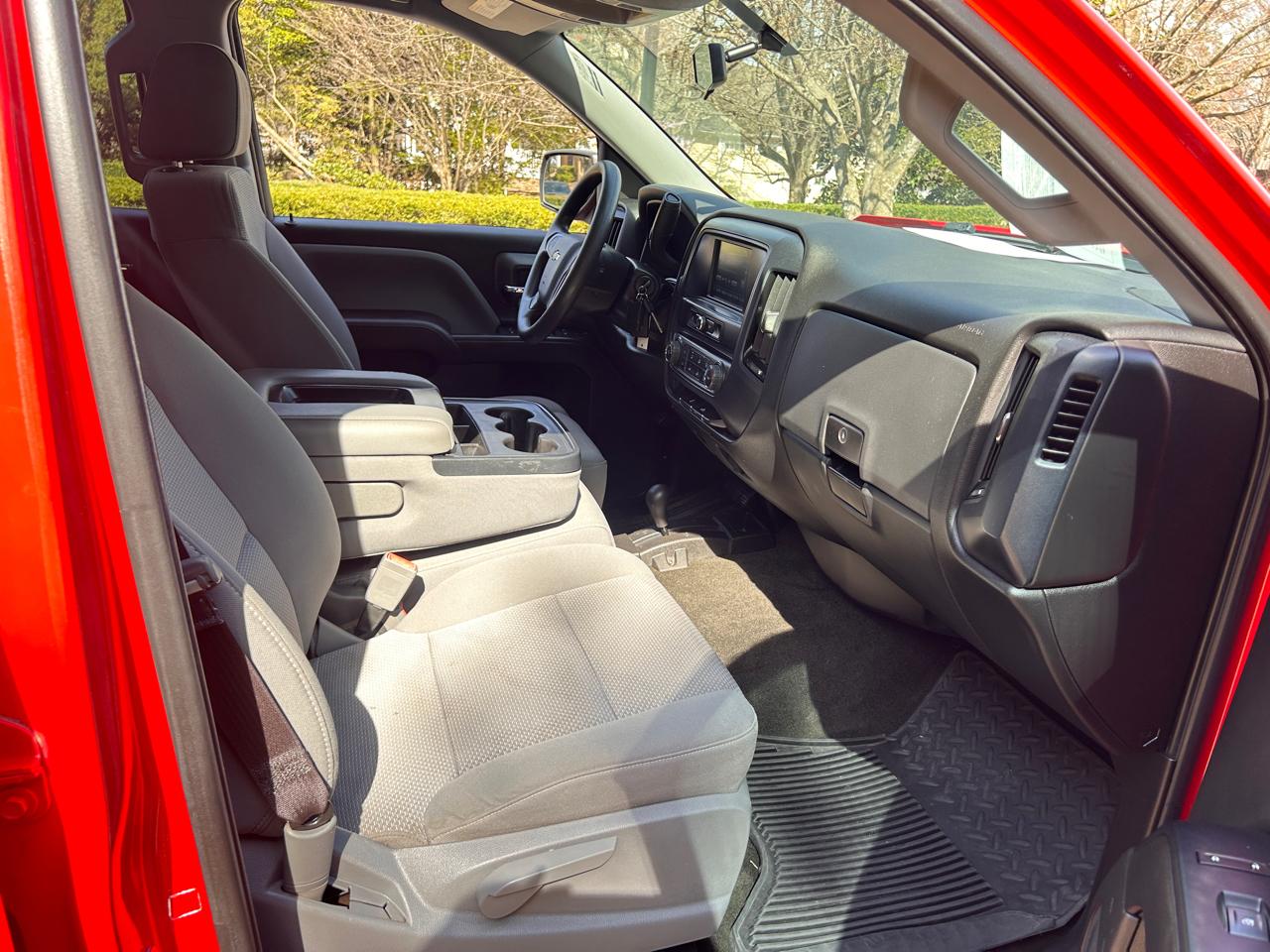 Chevrolet Silverado 1500 Custom Double Cab 4WD 2017