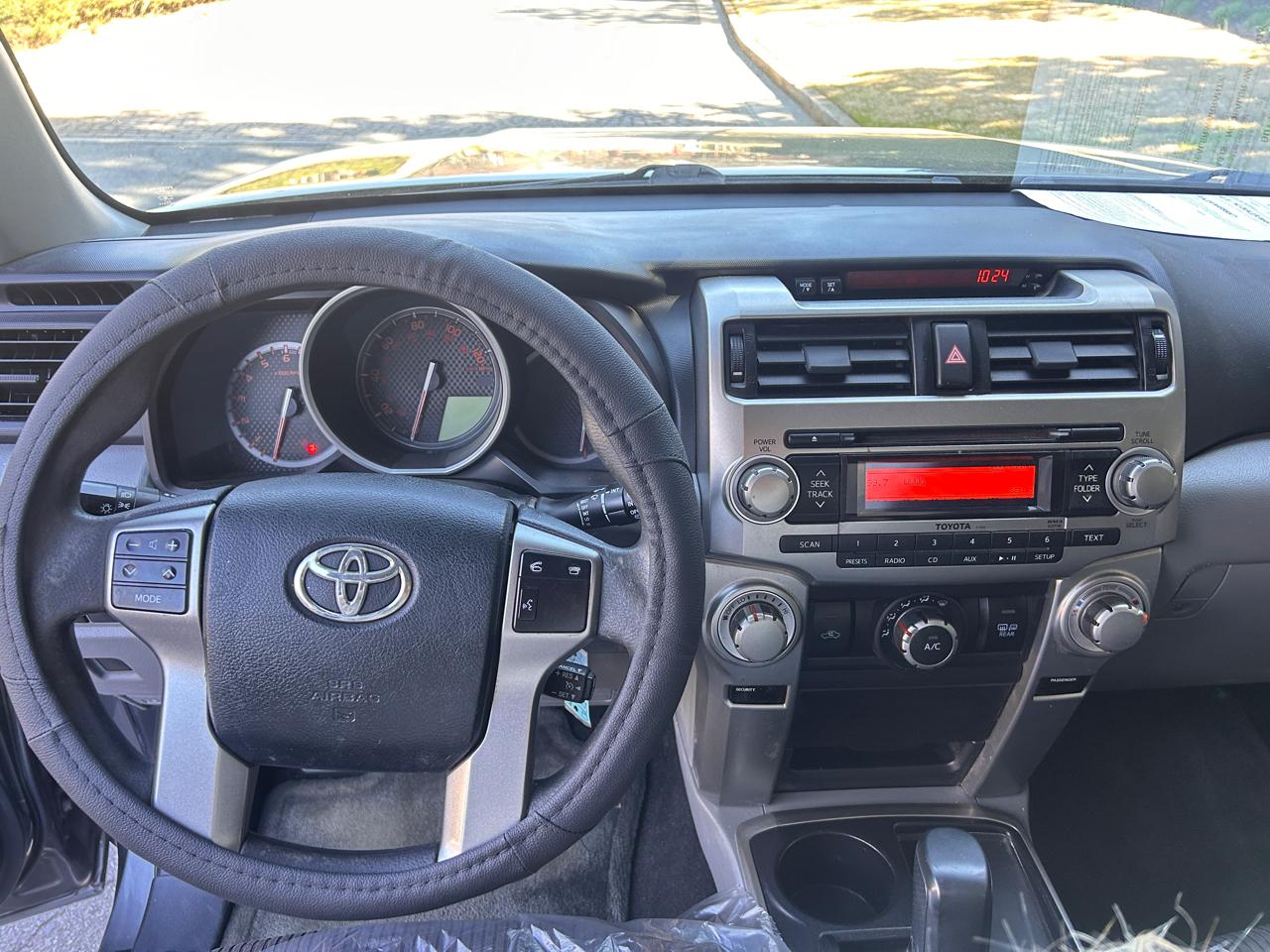Toyota 4Runner SR5 2WD 2013