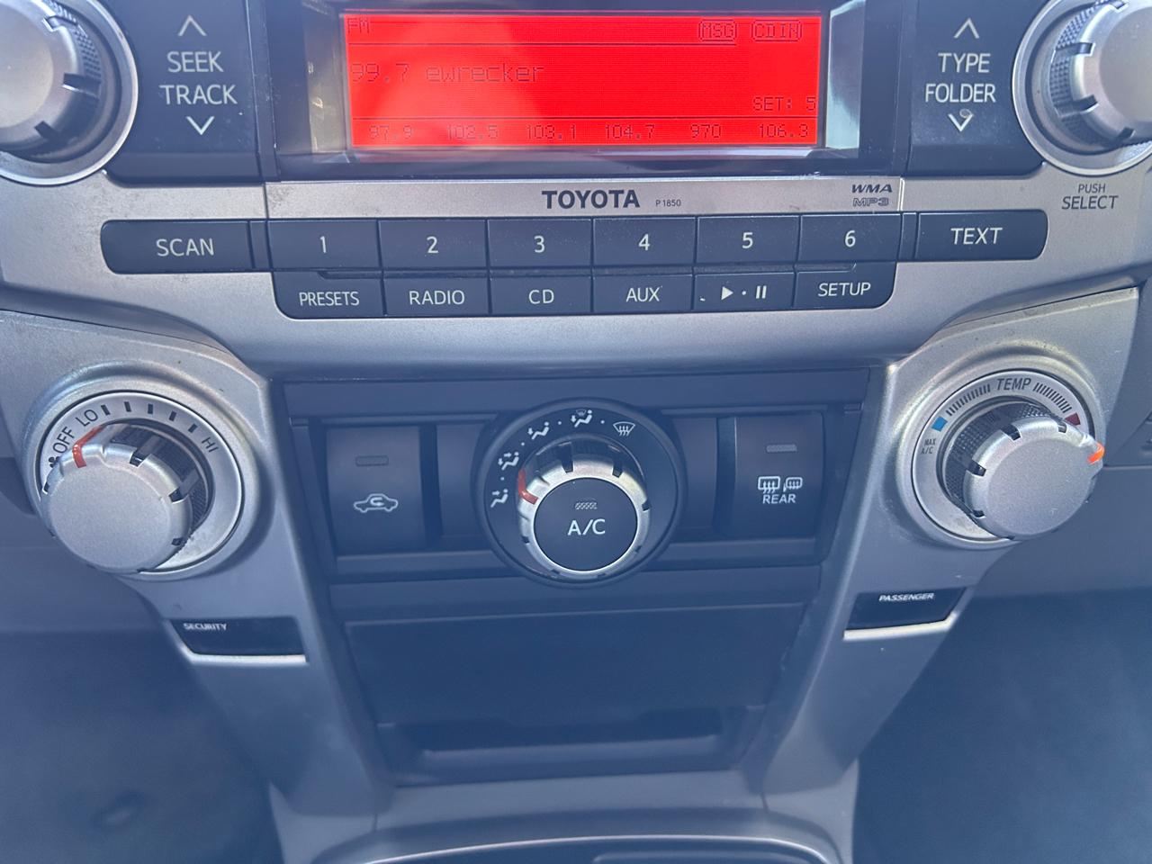 Toyota 4Runner SR5 2WD 2013