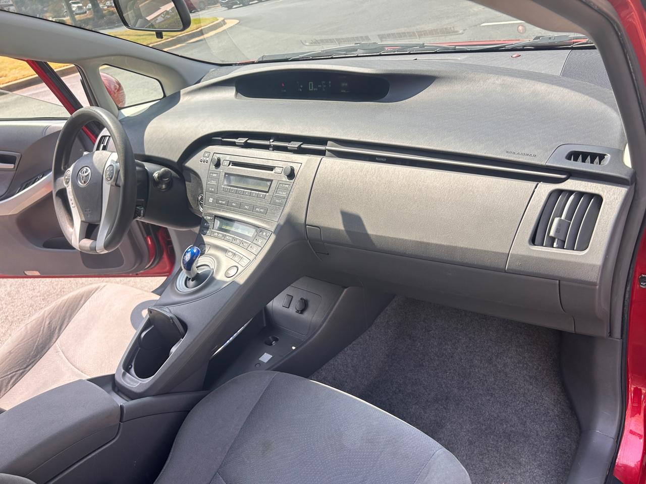 Toyota Prius Prius V 2010