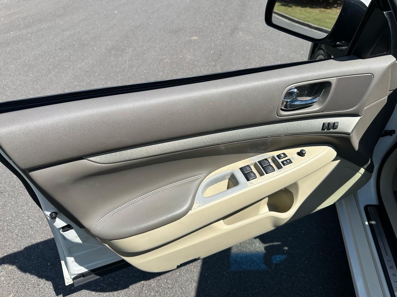 Infiniti G35 Base 2008