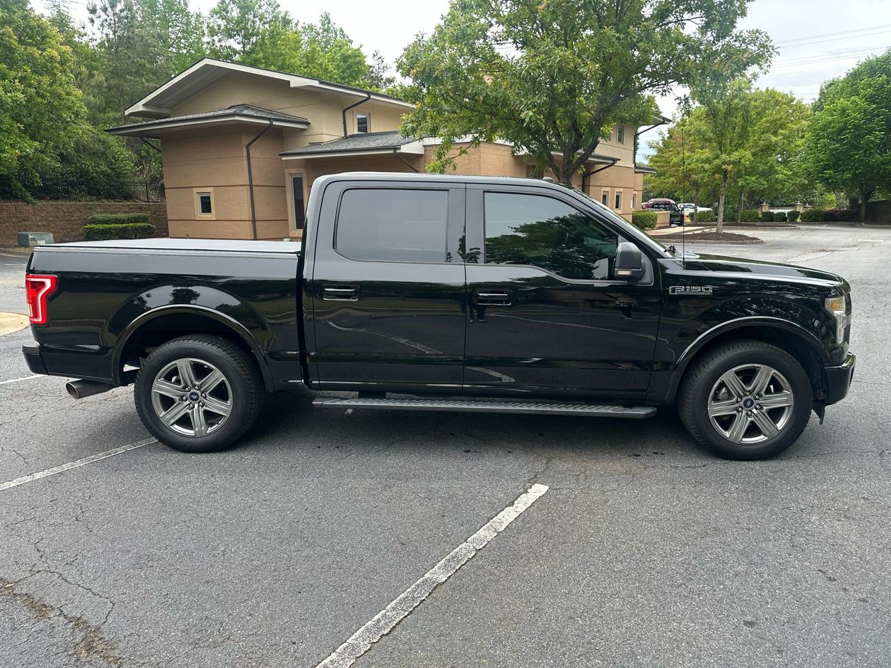 Ford F-150 XLT SuperCrew 6.5-ft. Bed 2WD 2017
