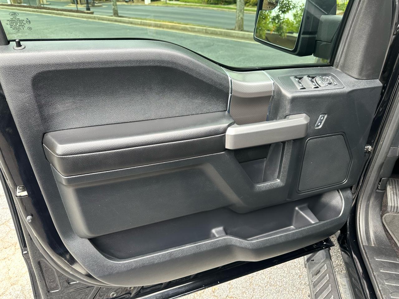 Ford F-150 XLT SuperCrew 6.5-ft. Bed 2WD 2017
