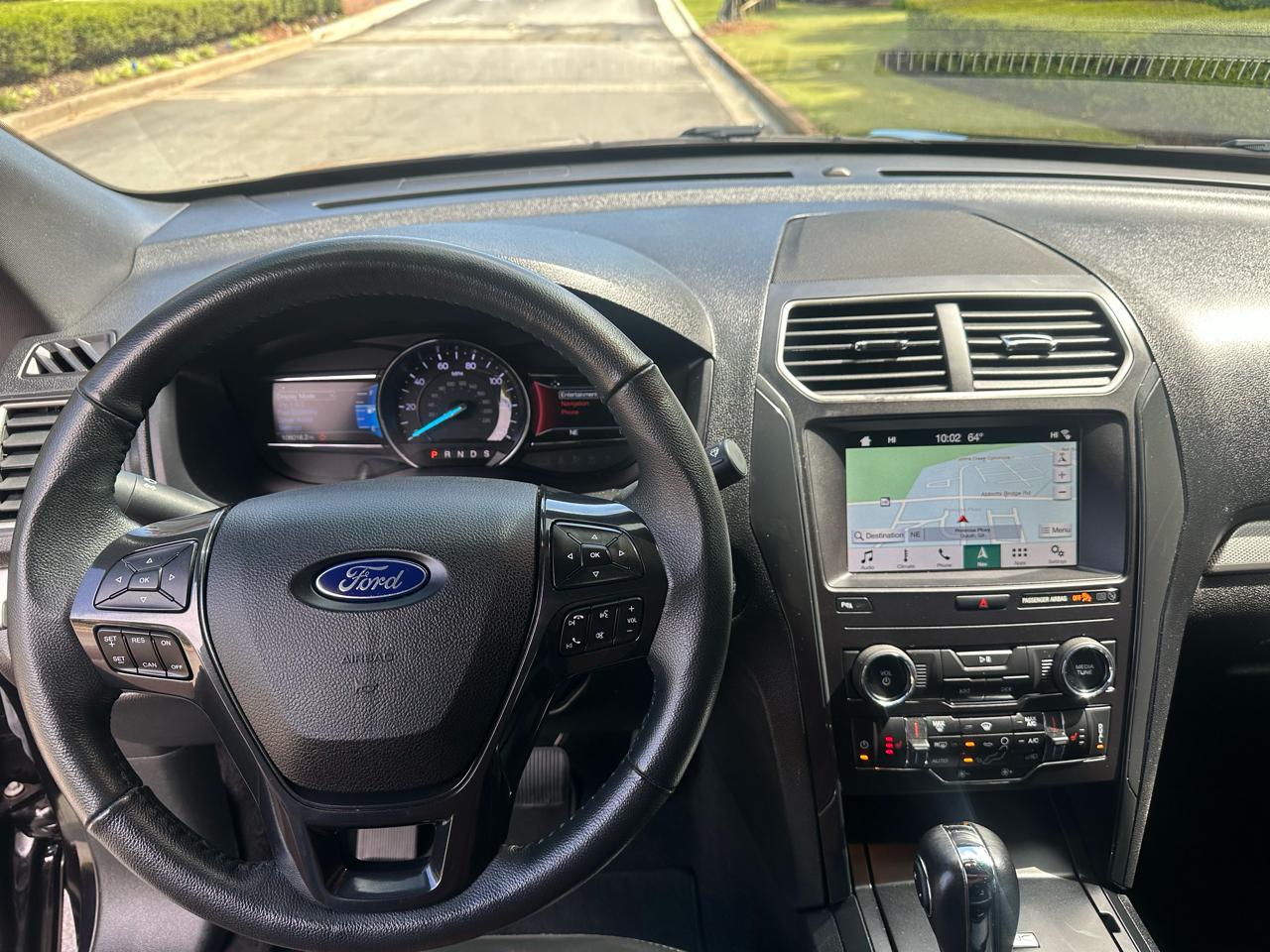 Ford Explorer XLT FWD 2019