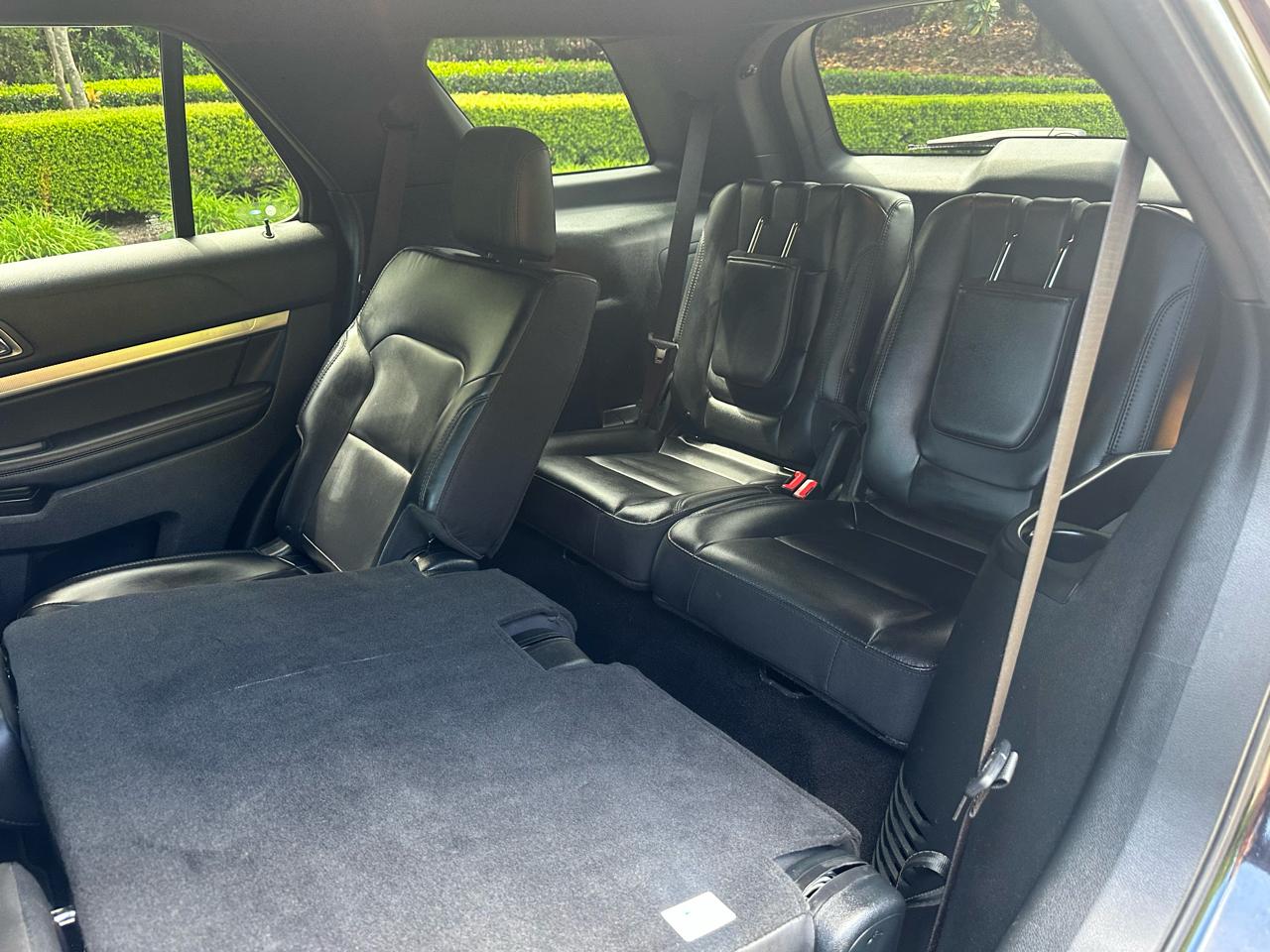 Ford Explorer XLT FWD 2019